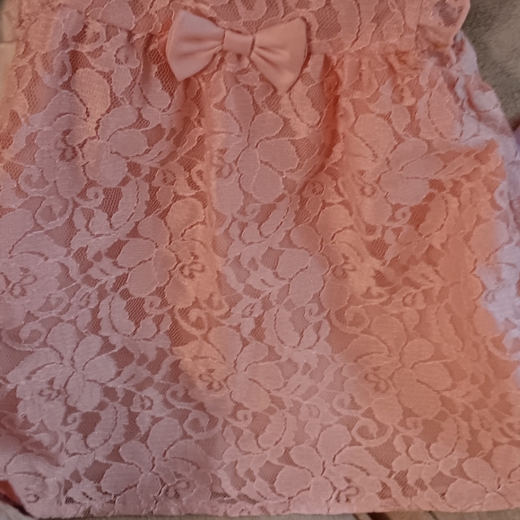 Beautiful Peach 🍑 Baby Girl Dress - Picture 2 of 3